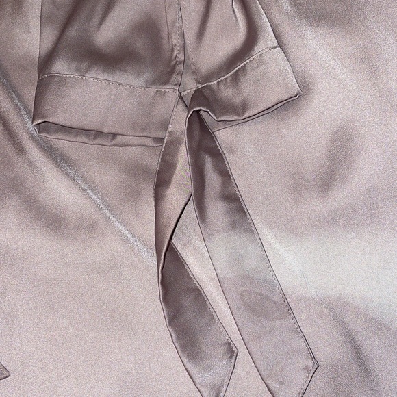 H&M Off the Shoulder Top - Picture 4 of 4